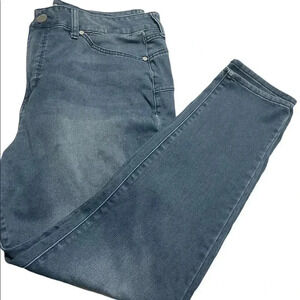 Seven 7 blue skinny jeans size 16‎